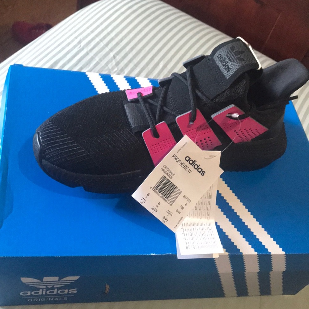 Adida Prophere Women’s Size 7.5